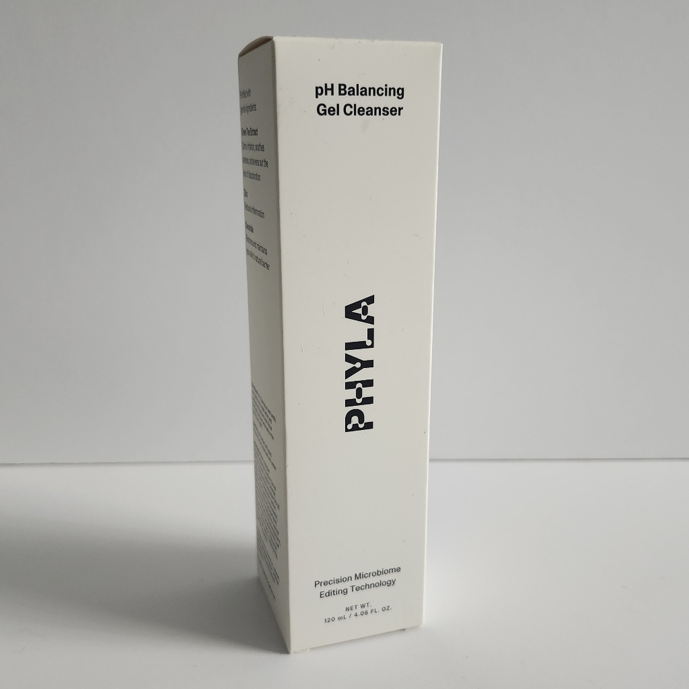 Phyla pH Balancing Gel Cleanser